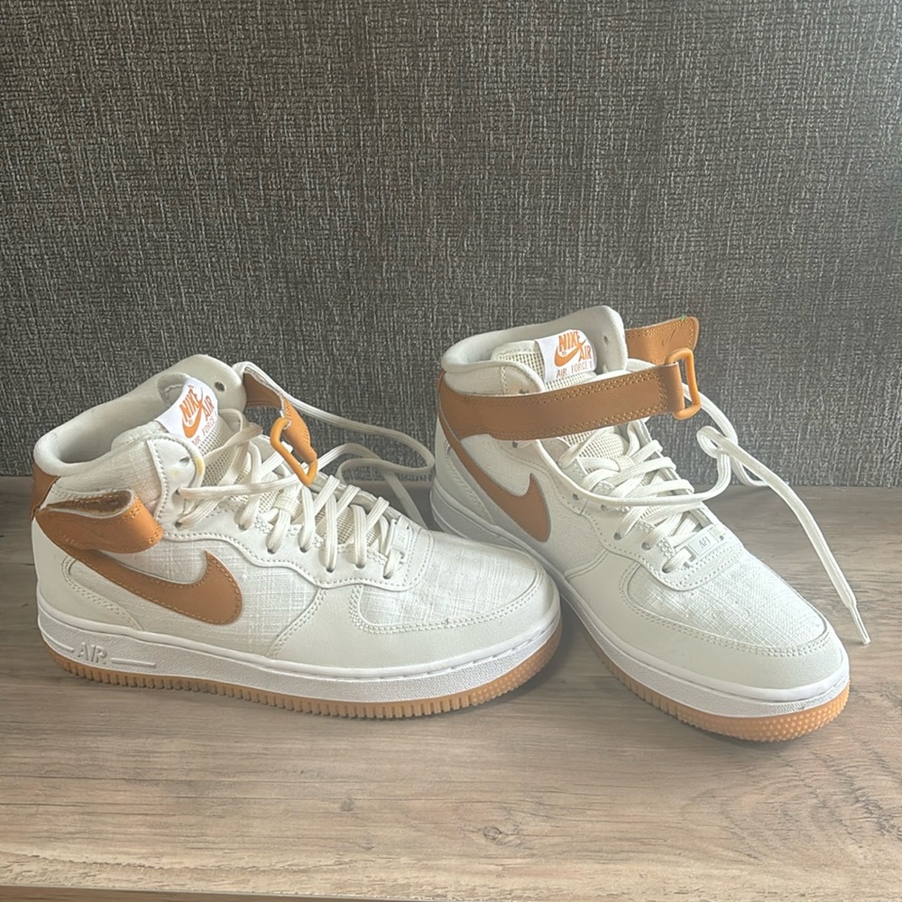 Nike air force 1 hightops